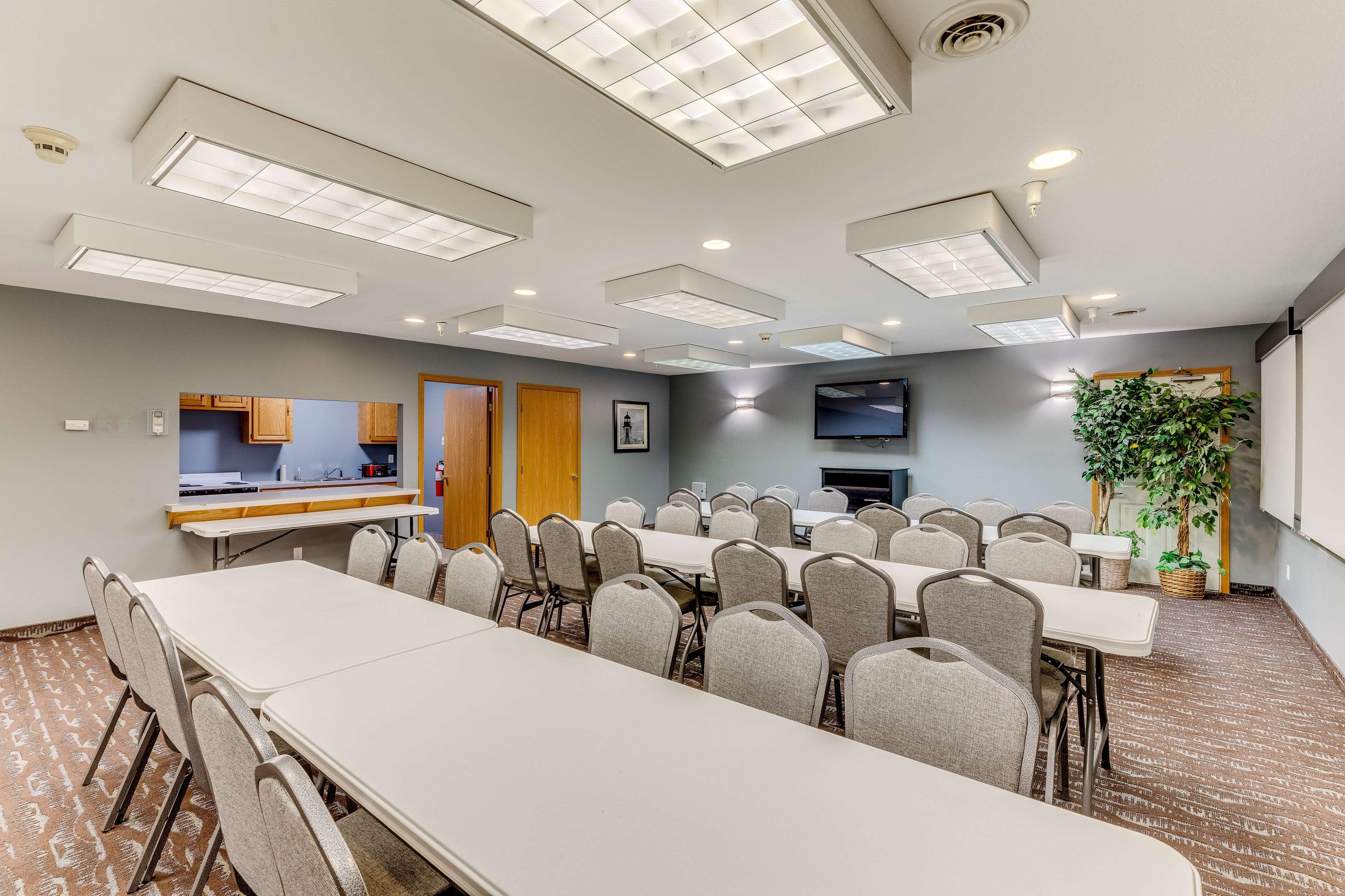 Best Western Lakewinds Ludington Εξωτερικό φωτογραφία