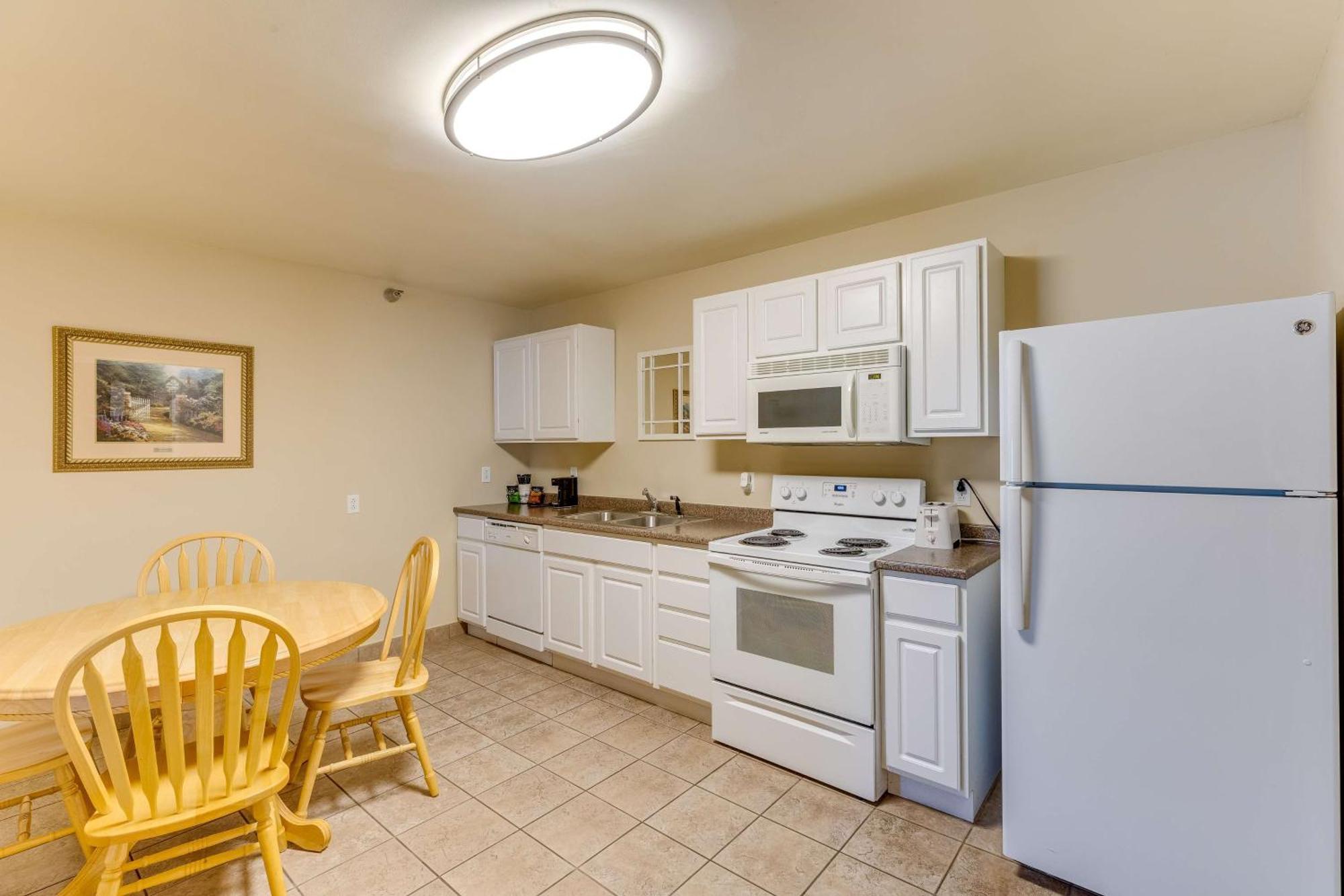 Best Western Lakewinds Ludington Εξωτερικό φωτογραφία