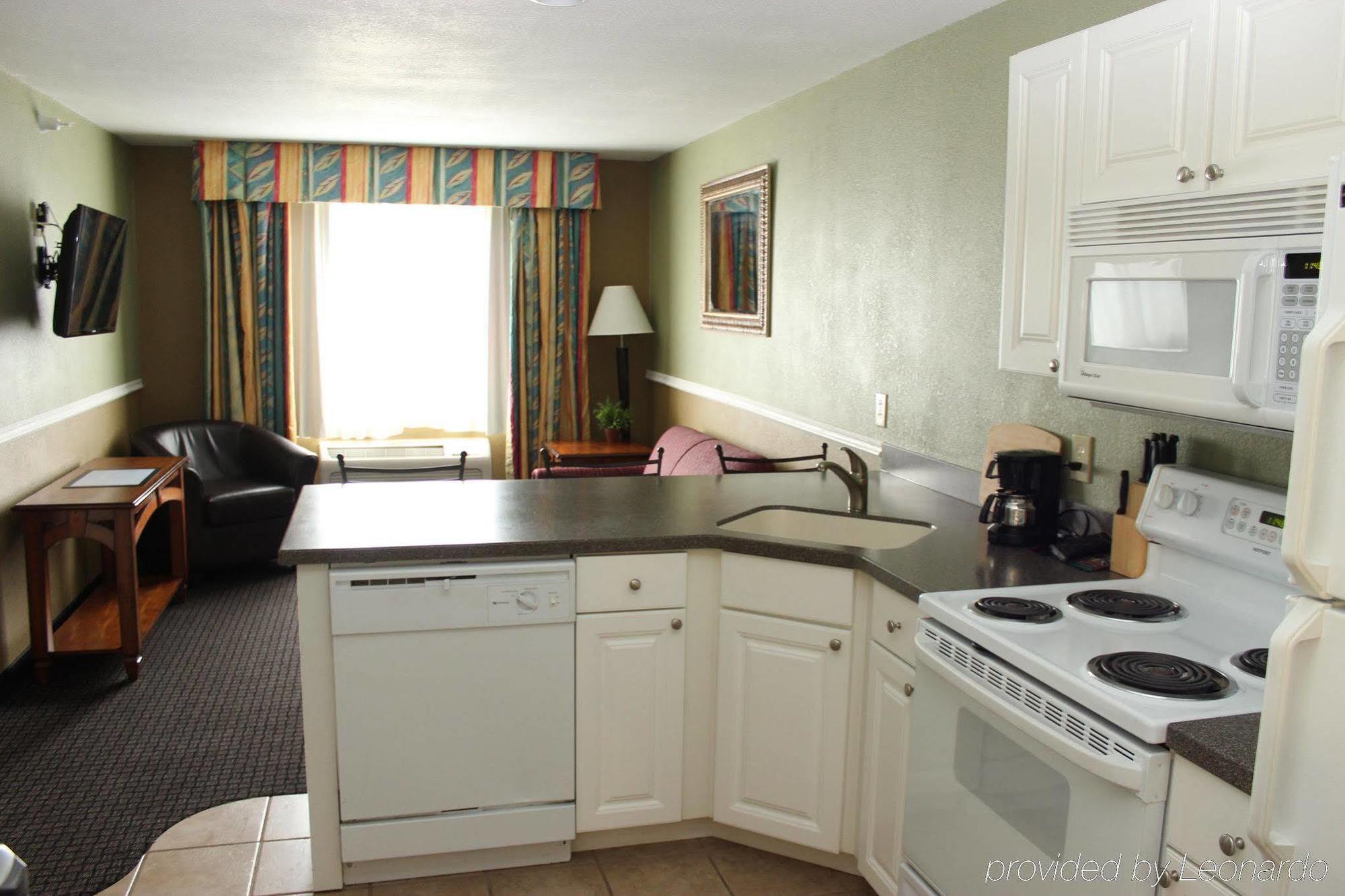 Best Western Lakewinds Ludington Εξωτερικό φωτογραφία