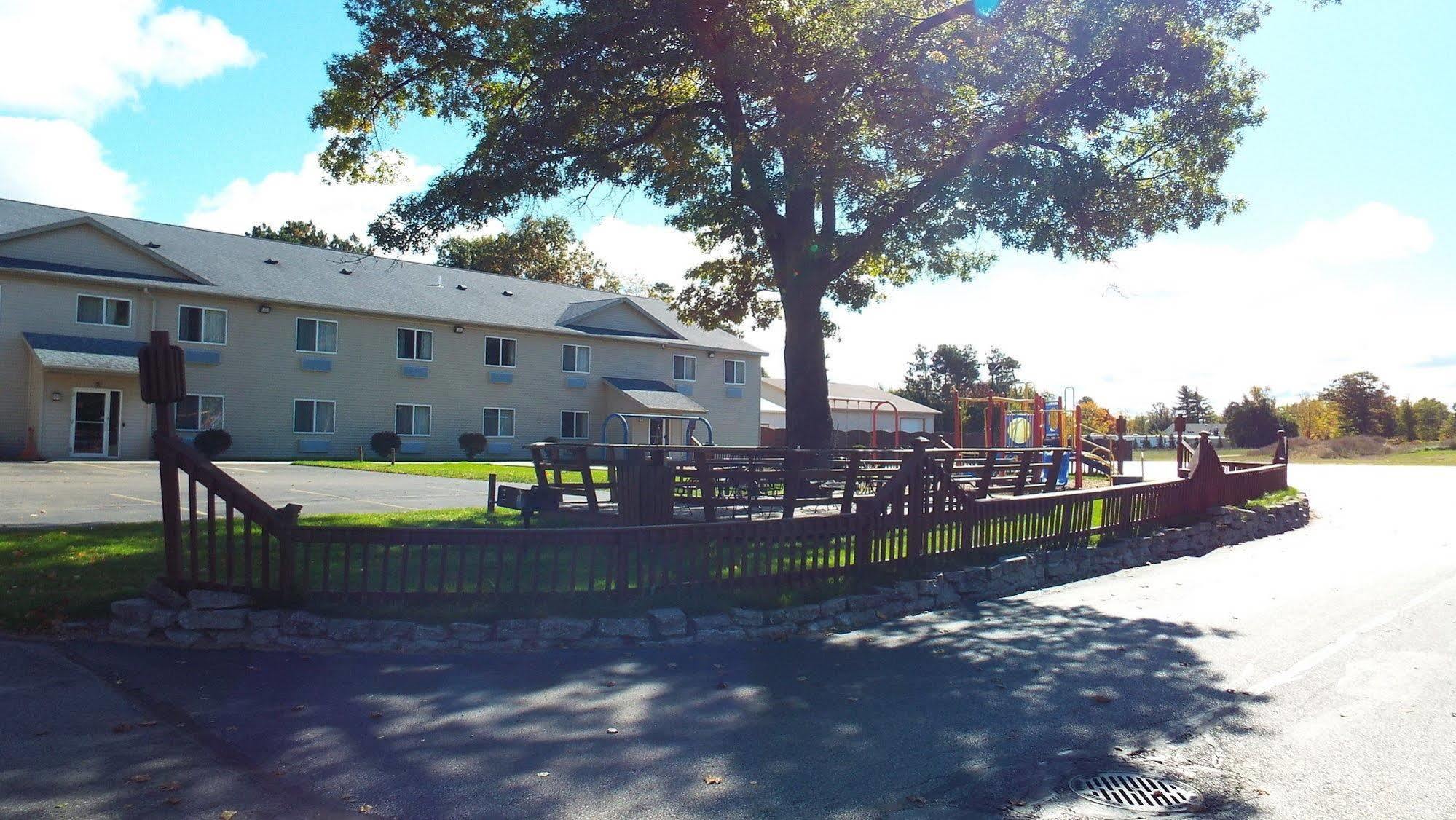 Best Western Lakewinds Ludington Εξωτερικό φωτογραφία